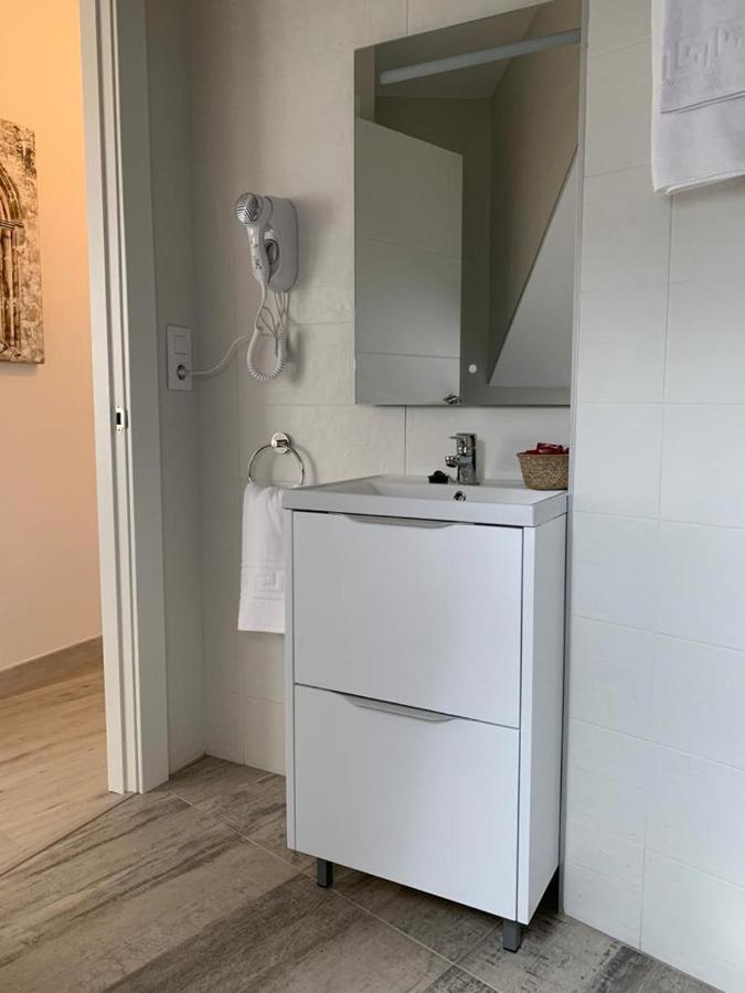 Apartamento Los Arcos Llanes Kültér fotó
