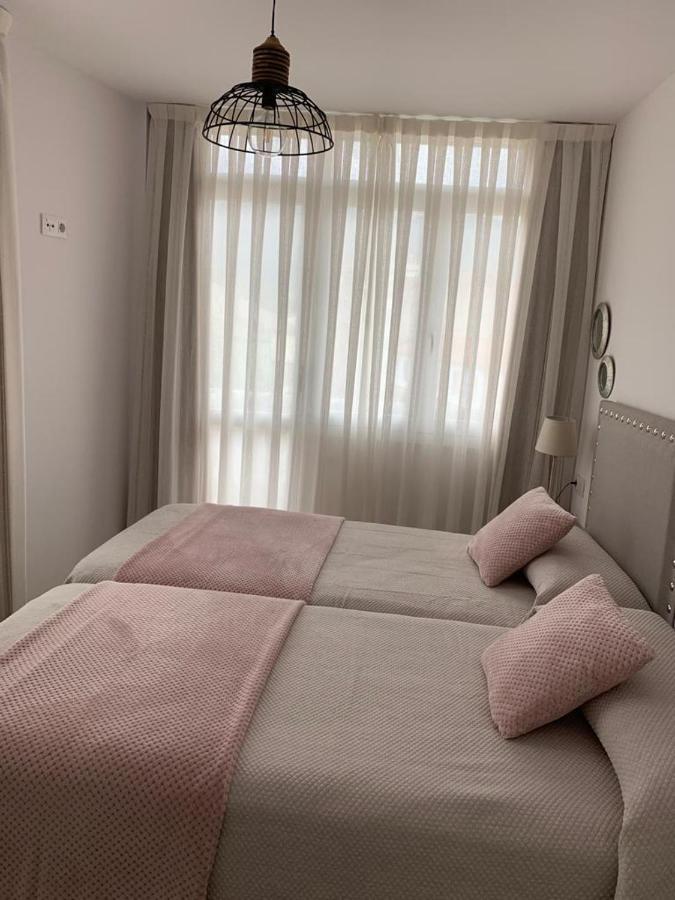 Apartamento Los Arcos Llanes Kültér fotó