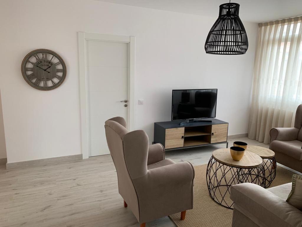 Apartamento Los Arcos Llanes Kültér fotó
