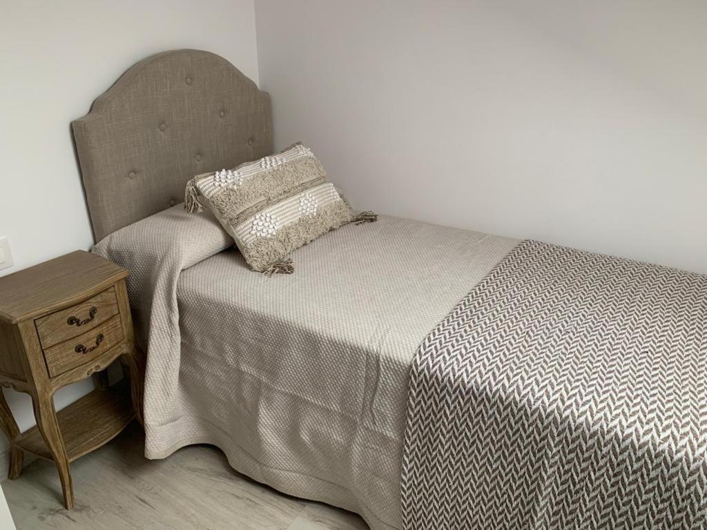 Apartamento Los Arcos Llanes Kültér fotó
