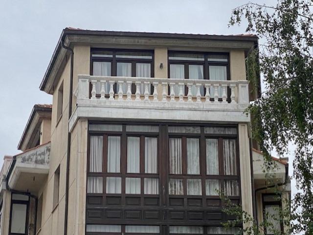 Apartamento Los Arcos Llanes Kültér fotó